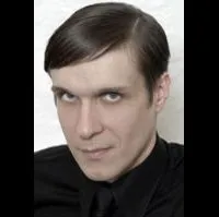 배우인 타비 엘마의 대표 이미지