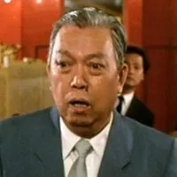 배우인 황신의 대표 이미지