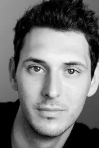 영화배우인 블레이크 해리슨의 대표 이미지