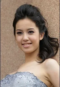 영화배우인 진정니의 대표 이미지