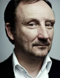 영화배우인 라이너 복의 대표 이미지