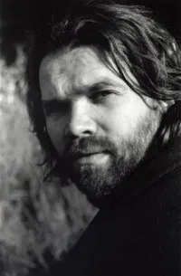 배우, 각본인 미코 코우키의 대표 이미지