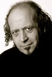 배우인 마뉴엘 탈라페의 대표 이미지