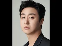 영화배우인 배유람의 대표 이미지