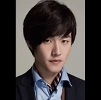 탤런트, 영화배우인 김호창의 대표 이미지