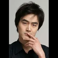 뮤지컬 배우인 임영진의 대표 이미지