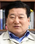 (전직)기초단체장인 최현돌의 대표 이미지