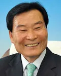 기초단체장인 이위준의 대표 이미지