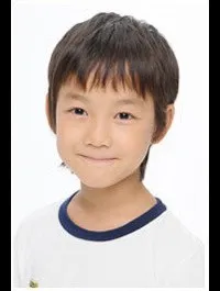 배우인 하야시 로이의 대표 이미지