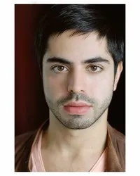 배우, 감독, 각본인 사탸 바바의 대표 이미지