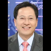 앵커인 정운갑의 대표 이미지