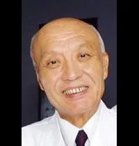 배우인 건덕문의 대표 이미지