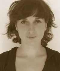 영화배우인 앤느 폴리세비치의 대표 이미지