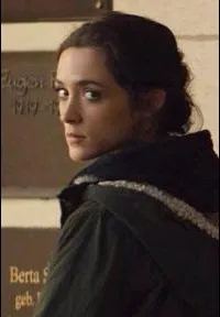 배우인 프리데리케 베흐트의 대표 이미지