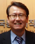 변호사, (전직)판사인 권영기의 대표 이미지