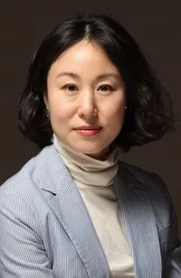 연극배우인 조주경의 대표 이미지