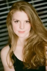 영화배우인 애슐리 벨의 대표 이미지