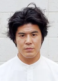 영화배우인 이타바시 슌야의 대표 이미지