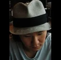 감독, 각본인 카이 히로카즈의 대표 이미지