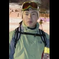 배우인 김기성의 대표 이미지