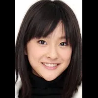 배우인 타니우치 리사의 대표 이미지