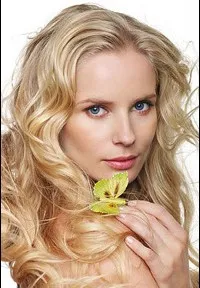 영화배우인 막달레나 시엘렉카의 대표 이미지