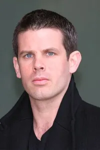 영화배우인 스테판 그로트의 대표 이미지