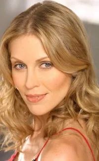 배우인 로첼 발레스의 대표 이미지