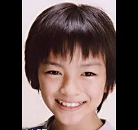 배우인 와타나베 슌타의 대표 이미지