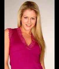 배우인 에프라트 보이몰드의 대표 이미지