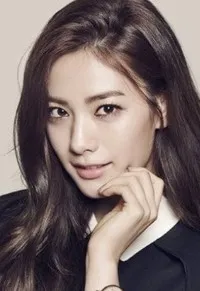 가수, 영화배우인 나나의 대표 이미지