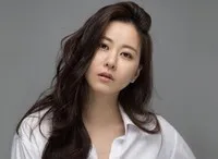 영화배우인 윤은별의 대표 이미지