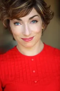 배우인 나오미 그로스맨의 대표 이미지