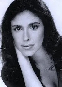 영화배우인 펠리사 로즈의 대표 이미지