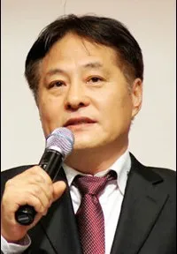 각본, 감독인 이성수의 대표 이미지