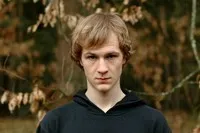 배우인 로베르트 그비스데크의 대표 이미지