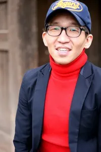 연극배우인 박진원의 대표 이미지
