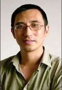 감독인 주펑의 대표 이미지