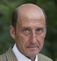 배우인 브루노 조리스의 대표 이미지