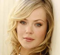 배우인 제시카 마라이스의 대표 이미지