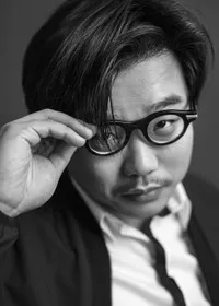 편집, 감독, 각본인 초양의 대표 이미지