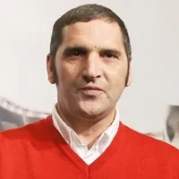 영화배우인 아다모 디오니시의 대표 이미지