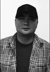 영화감독인 이상옥의 대표 이미지