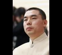 감독인 장동도의 대표 이미지
