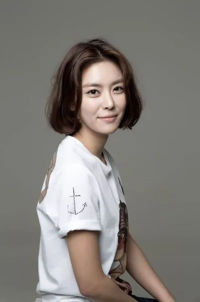 영화배우인 박로사의 대표 이미지