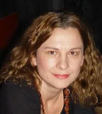 영화배우인 야스나 듀리치츠의 대표 이미지