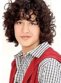 배우인 라자트 바메차의 대표 이미지