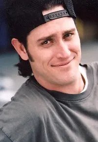 배우인 칩 벤트의 대표 이미지