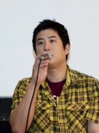 감독, 각본, 편집인 김주현의 대표 이미지