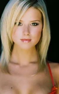 배우인 사샤 잭슨의 대표 이미지